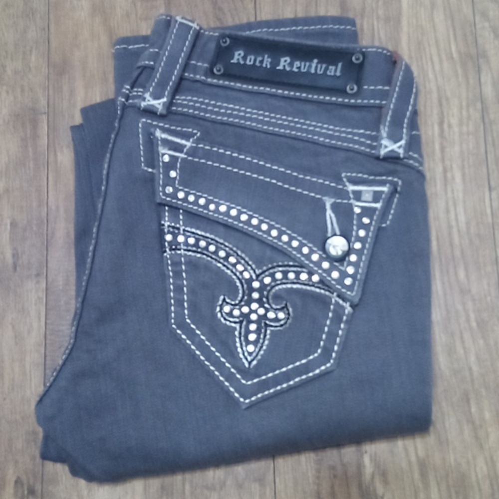 Rock Revival Women's 26 Johanna Straight Embellished Rhinestones Gray NWOT